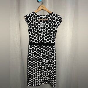 New York & Company NY&CO black and‎ White Polka dot dress size small